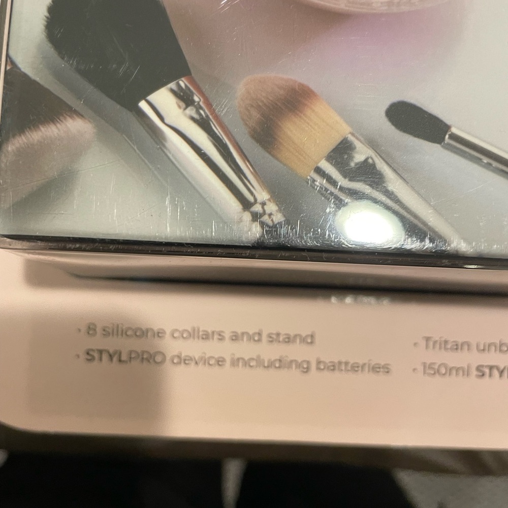 STYLPRO Makeup Brush Cleaner and Dryer Set - Picture 3 of 5